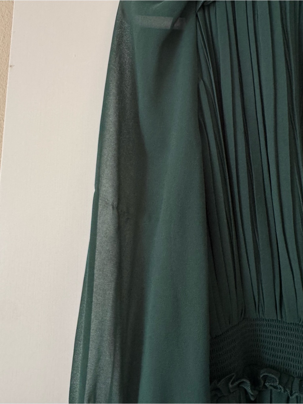 Zara Sheer Sleeve Forest Green Pleated V-Neck Maxi Dress - Picture 6 of 7